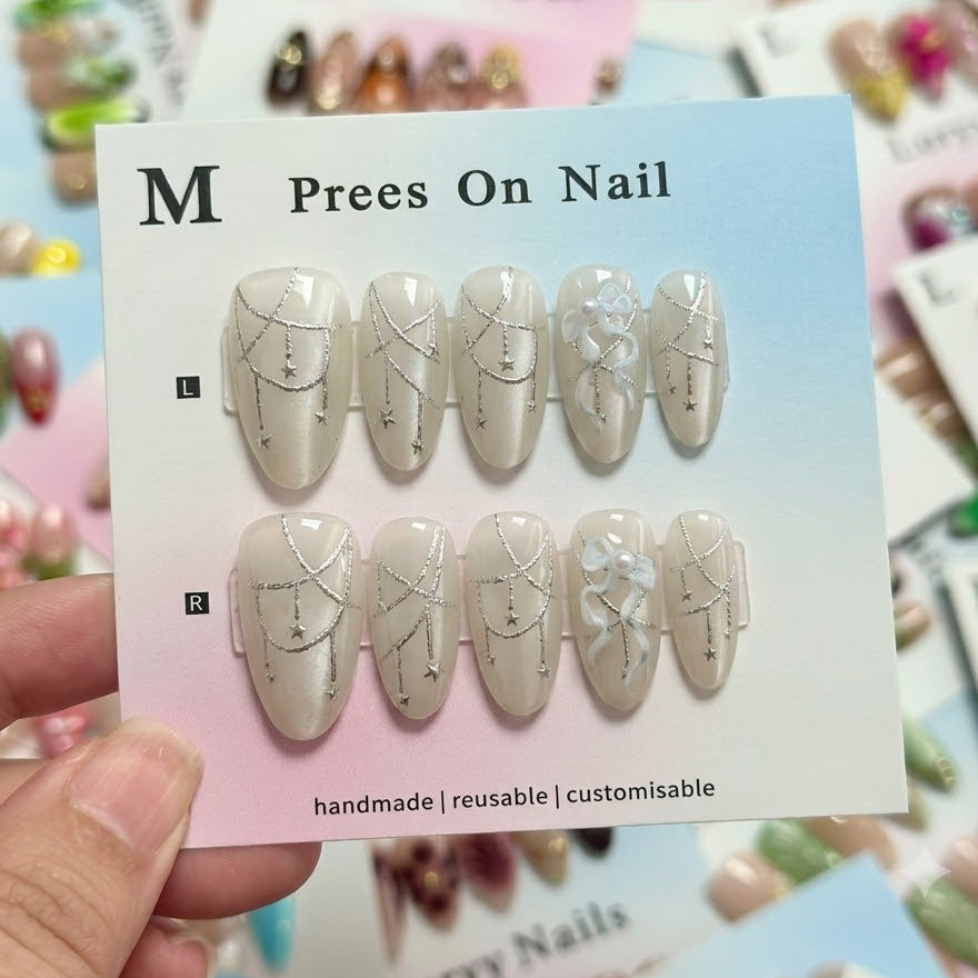 Elegant Decorative Press-On Nail Art Set