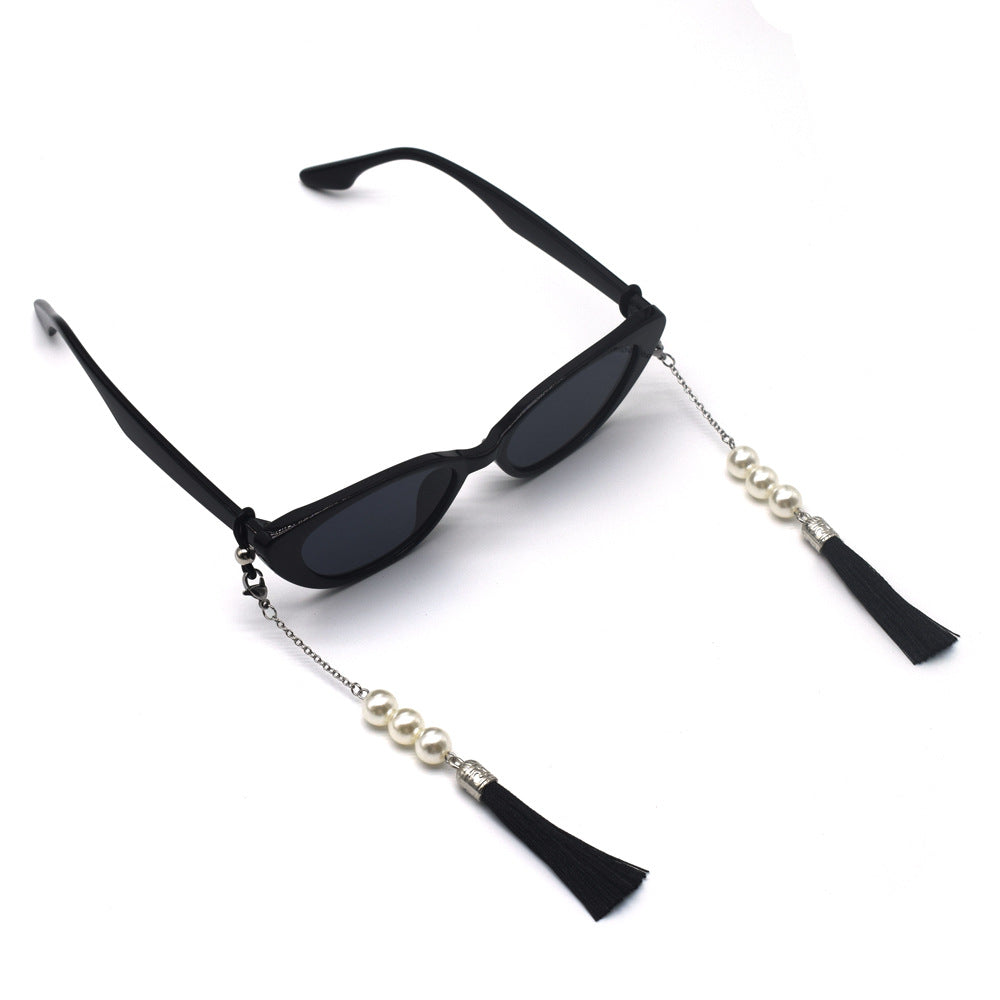 Elegant Tassel Pearl Eyewear Holder Kalsten