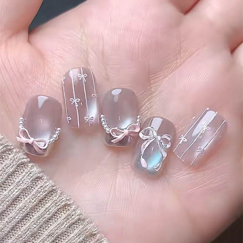 Decorative Press-On Nail Art