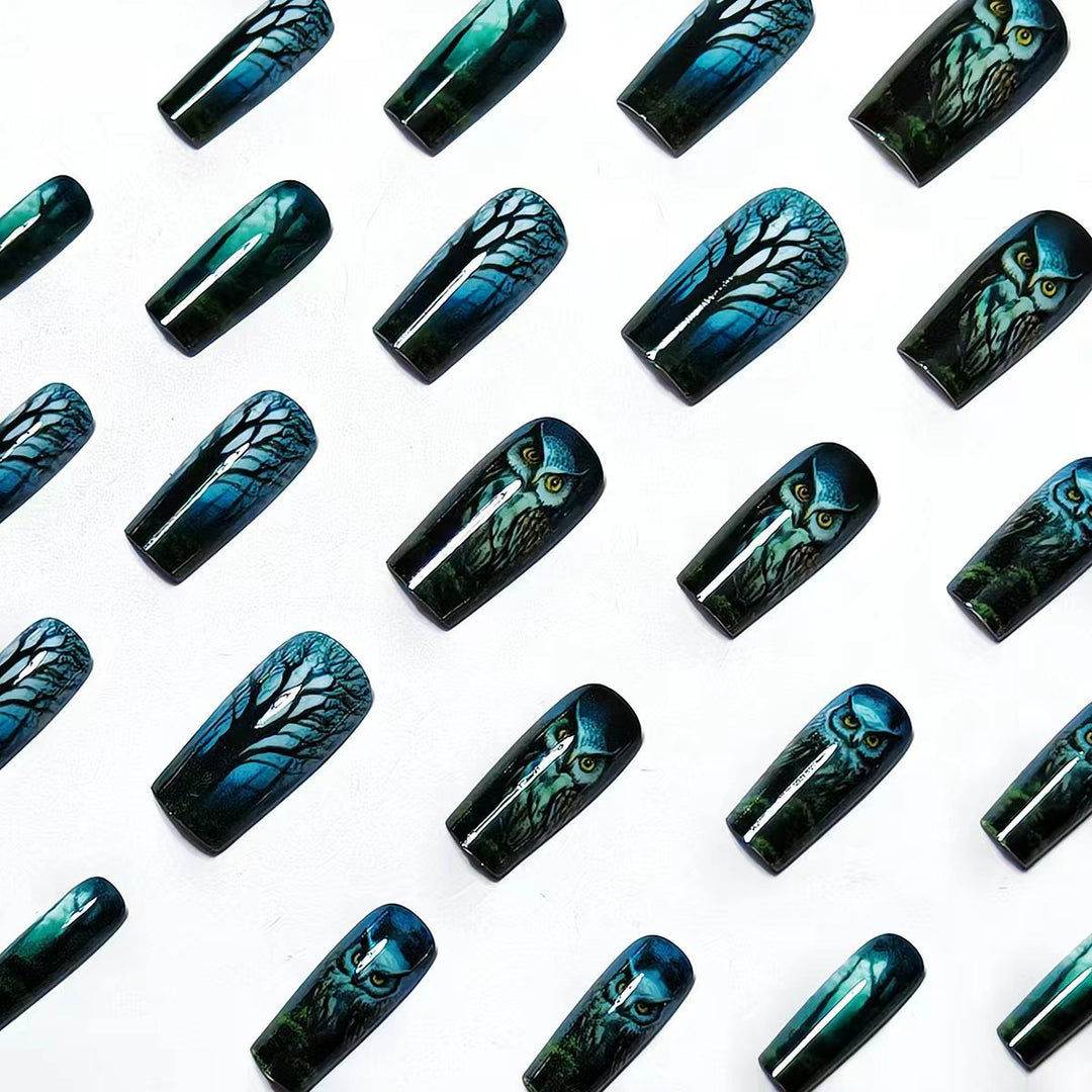 Artistic Forest-Themed Nail Art Kalsten