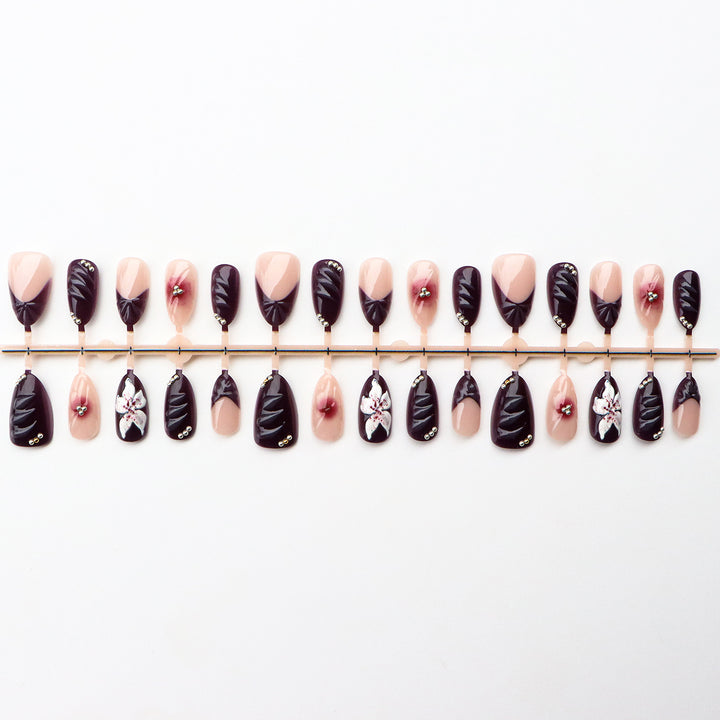 Artistic Floral Press-On Nail Set