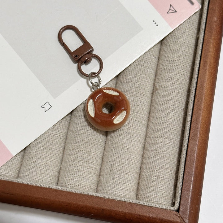 Keychain with bread design Kalsten
