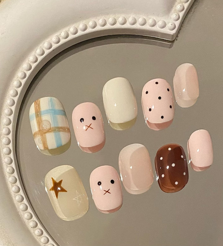 Artistic Themed Press-On Nails