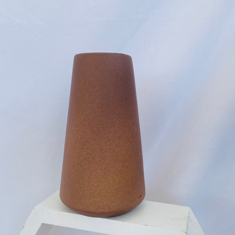 Modern Ceramic Vase Kalsten