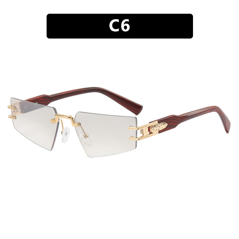 Women's fashionable sunglasses with elegant square frame construction and luxurious details Kalsten