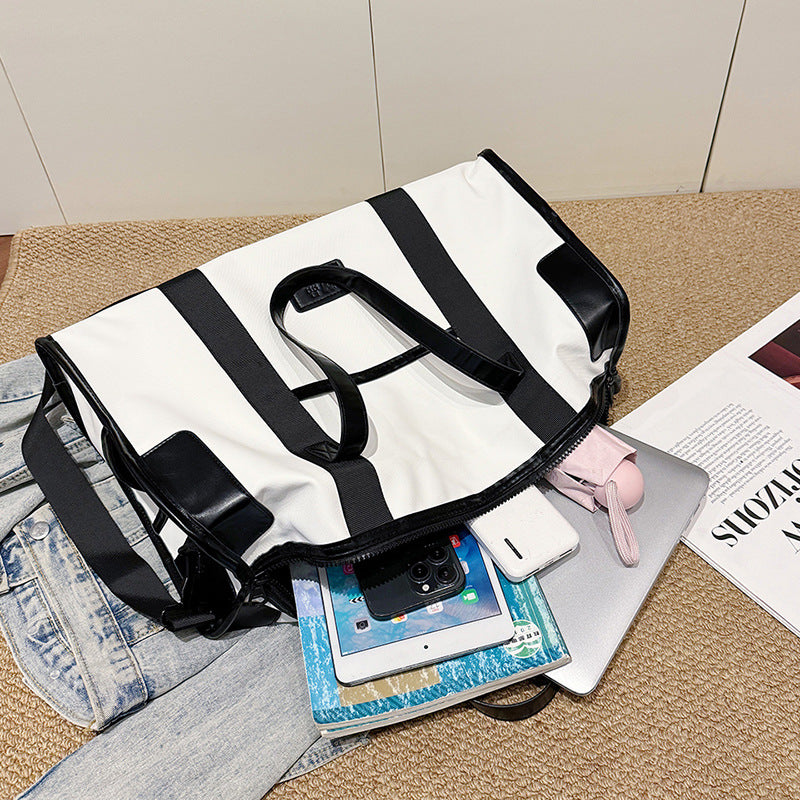 Premium Waterproof Travel Duffel Bag Kalsten
