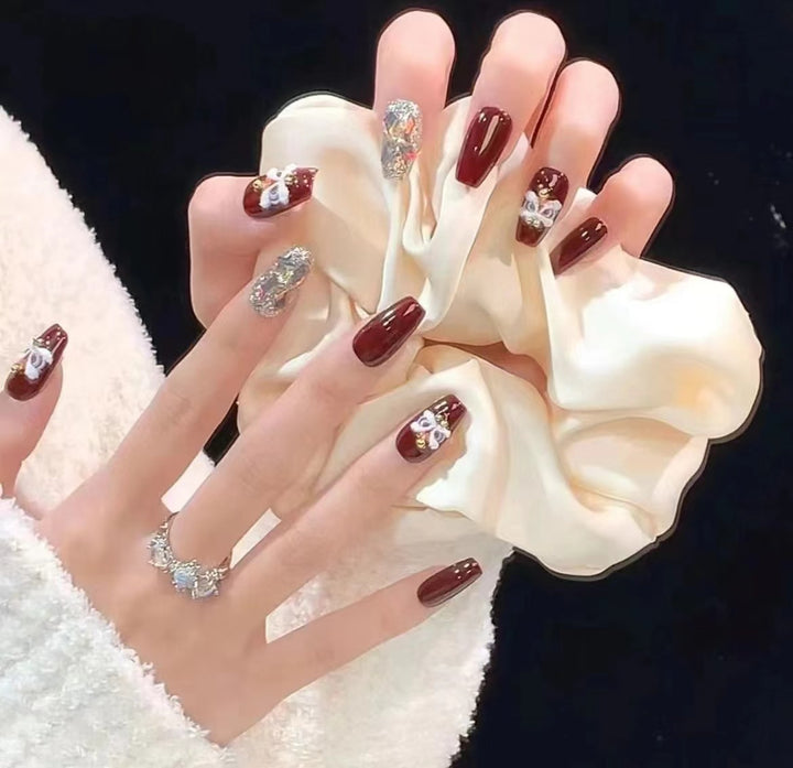Decorative Press-On Nails with Gemstone and Glitter Accents Kalsten