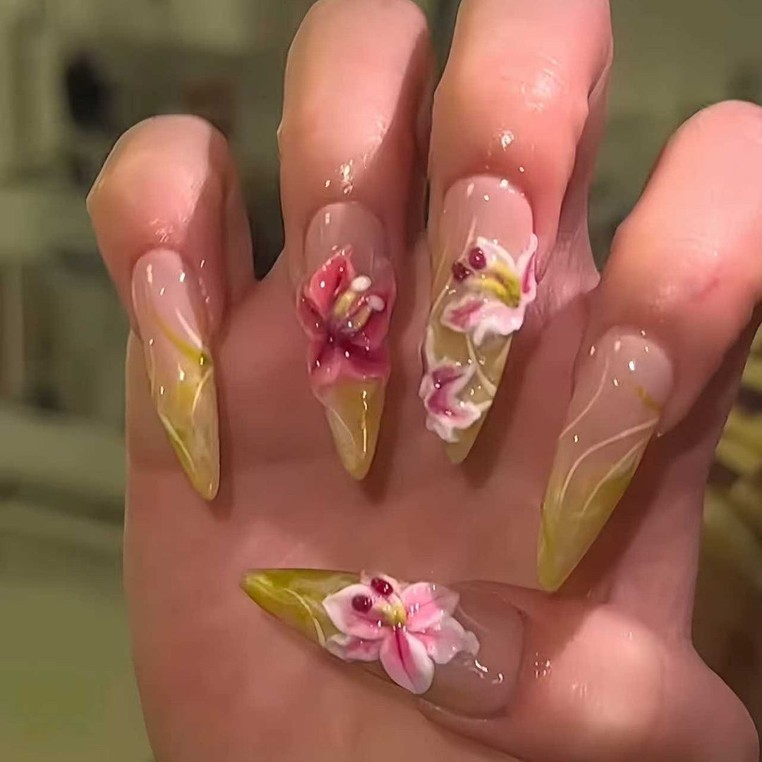 Luxurious 3D Floral Nail Enhancements Kalsten