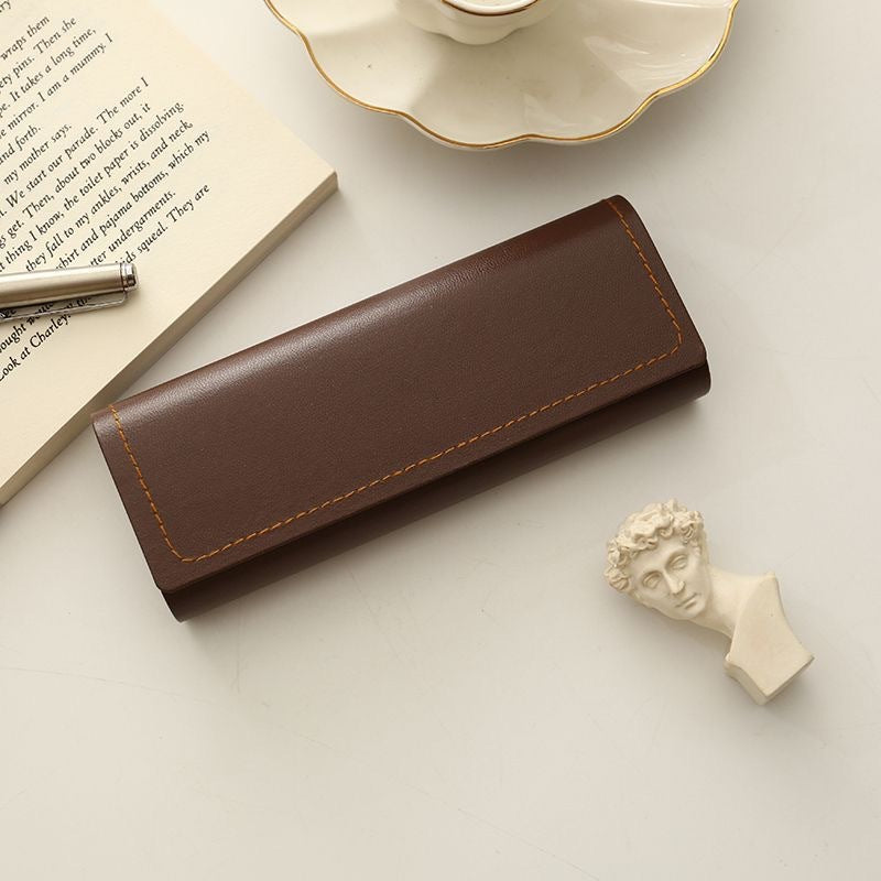 Elegant glasses case made of premium leather Kalsten