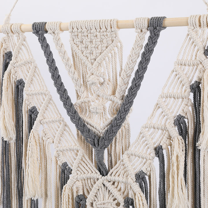 Macrame Wall Hanging with Fringes Kalsten