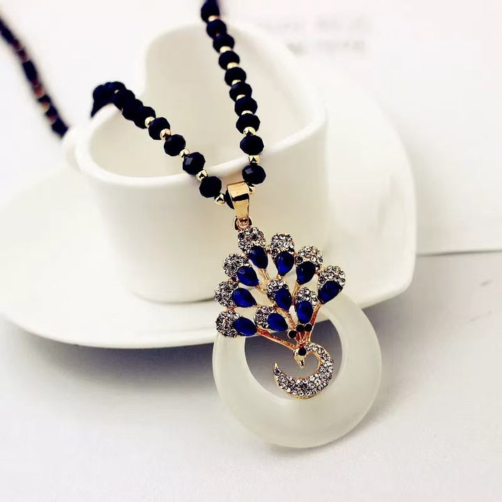 Ornate Pendant Necklace Kalsten