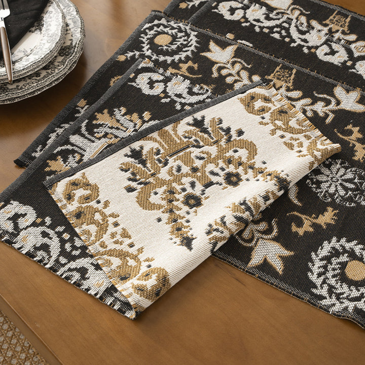 Reversible jacquard scarf with ornamental woven pattern