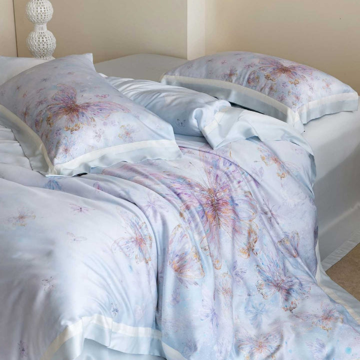 Luxurious cotton satin bedding set with large butterfly print and fine satin piping
