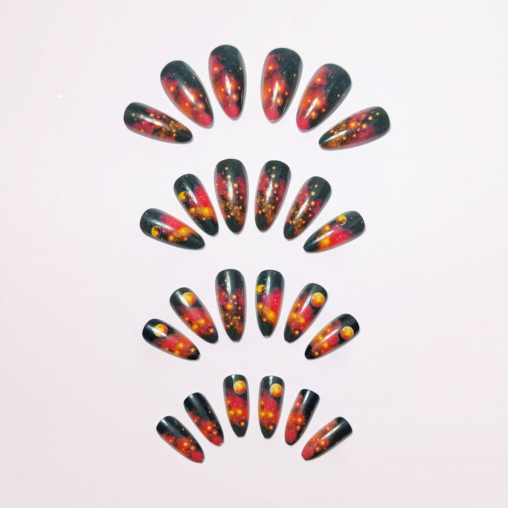 Celestial Galaxy-Inspired Nail Art Kalsten