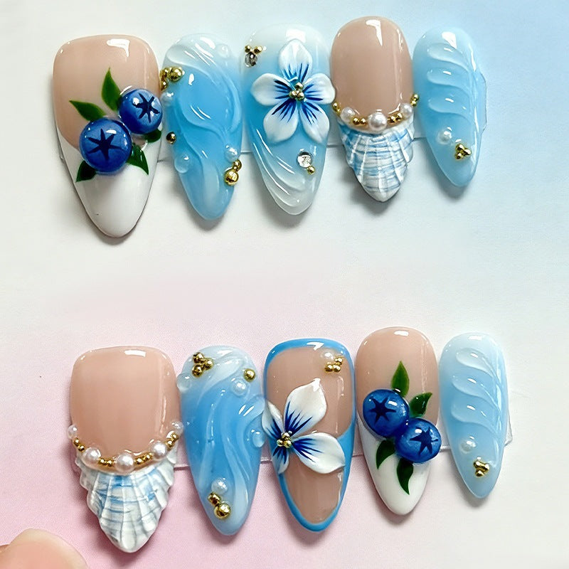 Art nail set with floral and glamorous designs Kalsten