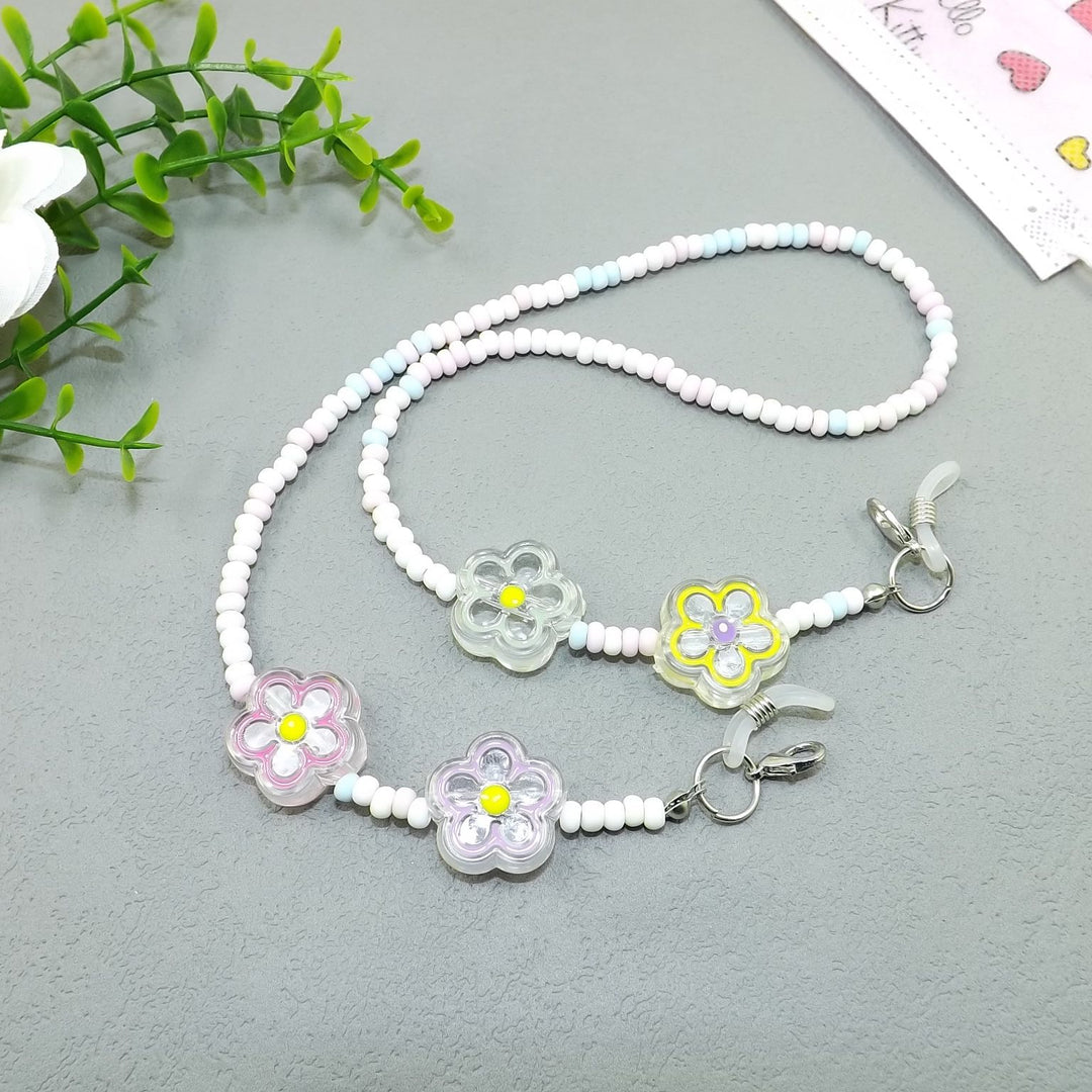 Playful glasses holder chain with flower pendants Kalsten