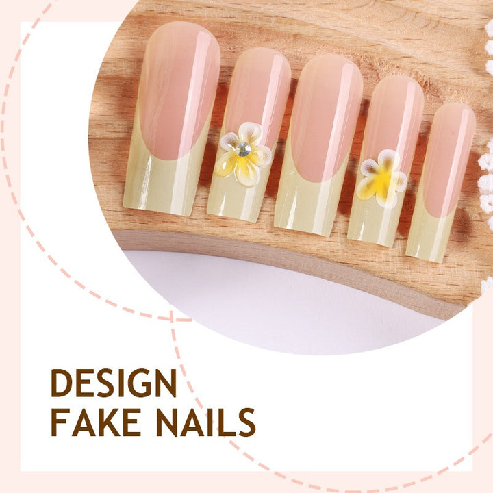 Nail art set with delicate flower decorations Kalsten