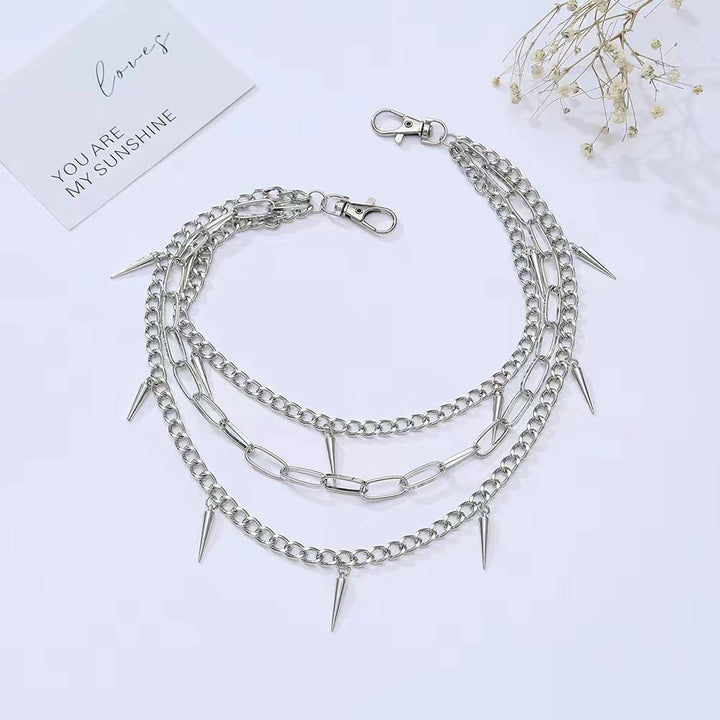 Fashionable chain belt with spiked details Kalsten