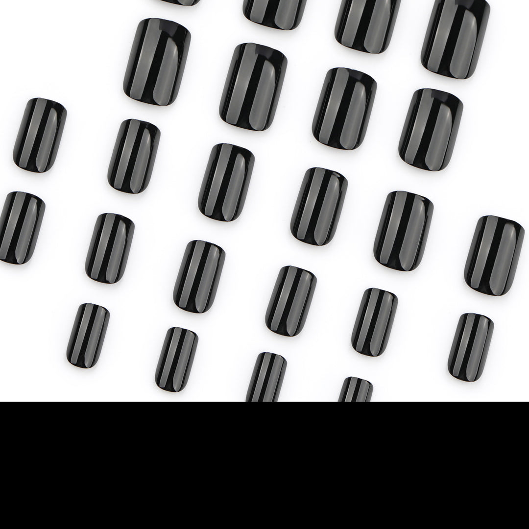 Artificial acrylic nails in modern design Kalsten