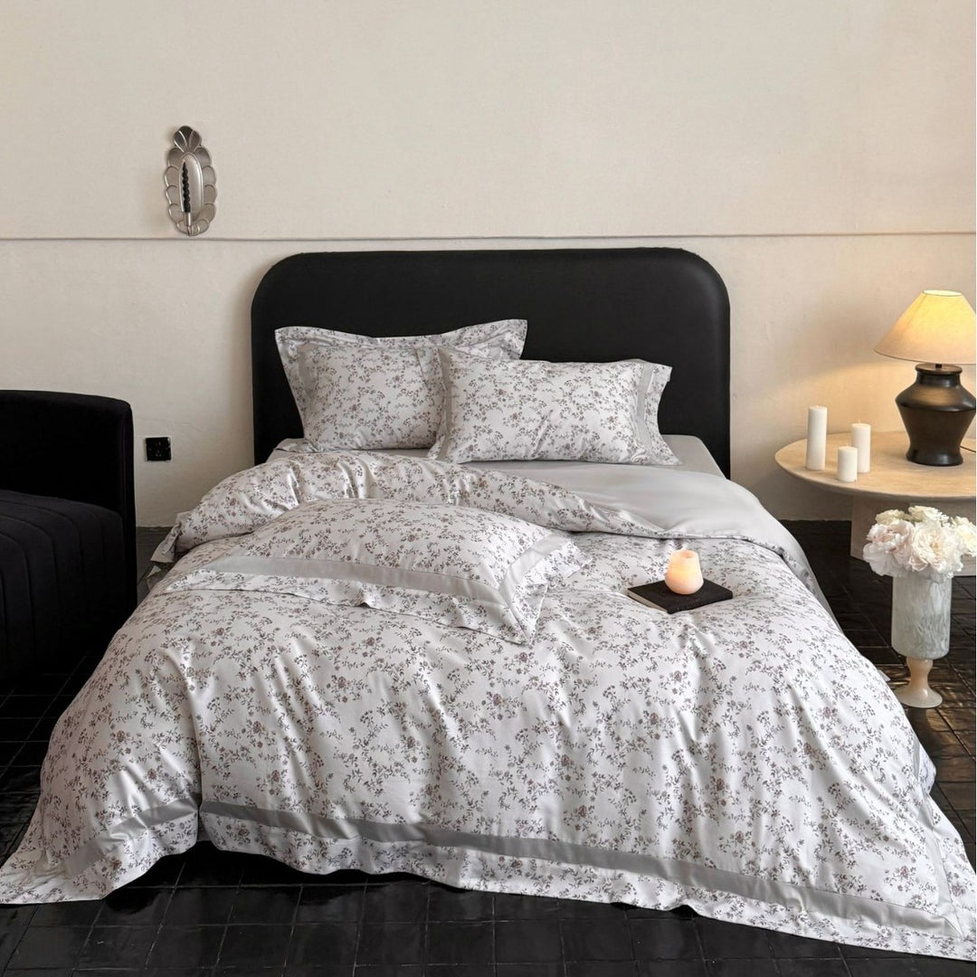 Luxurious satin bedding set with floral all-over pattern and satin border