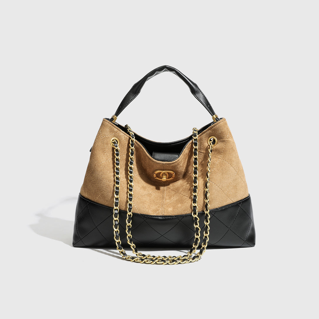 Elegant Quilted Handbag