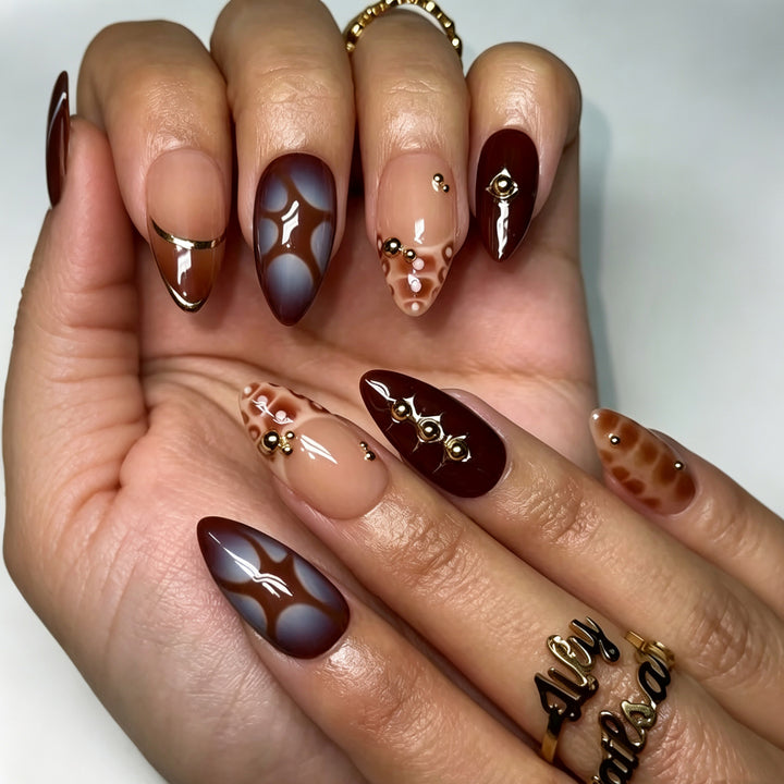 Artistic Luxury Press-On Nail Art Kalsten