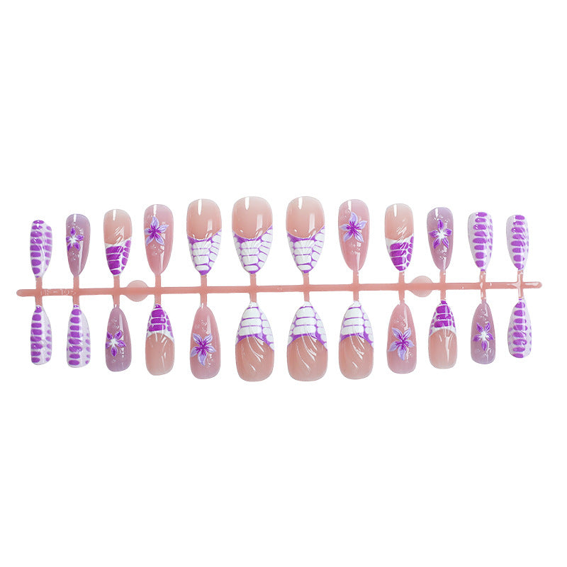 Artistic Floral and Pearl Press-On Nails Kalsten