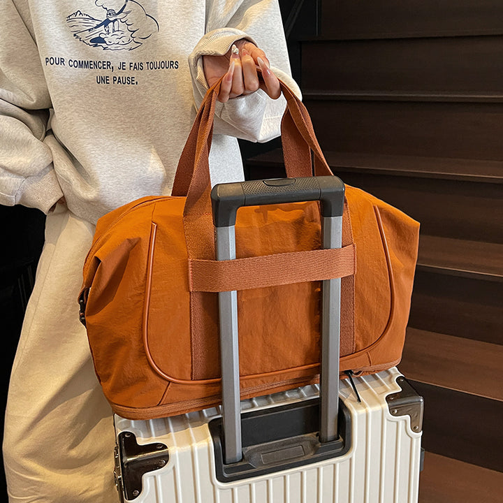Elegant Travel Bag with Reinforced Bottom Kalsten