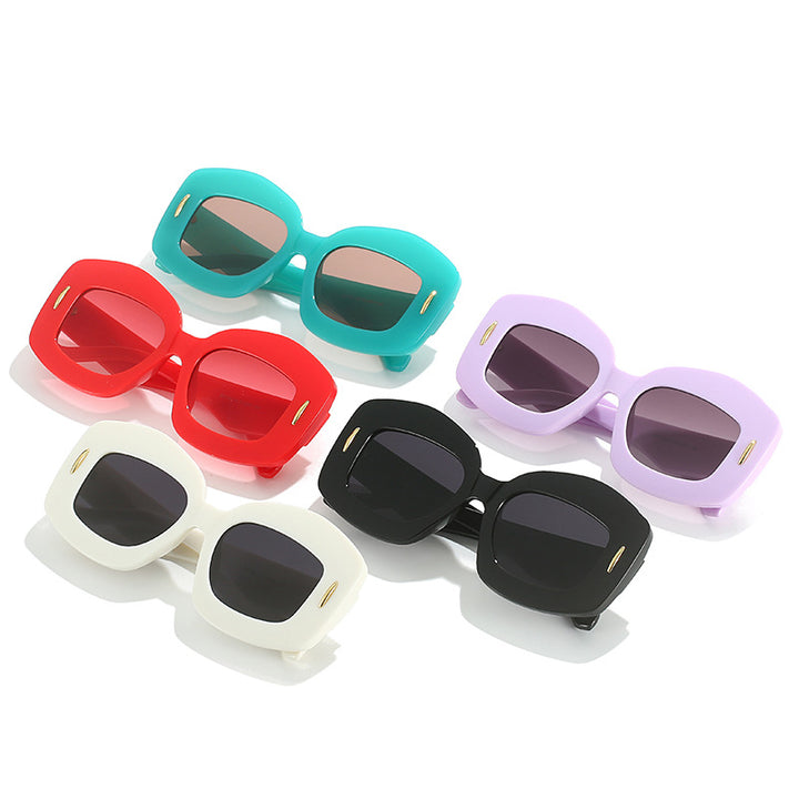 Contemporary Chunky Frame Sunglasses Kalsten