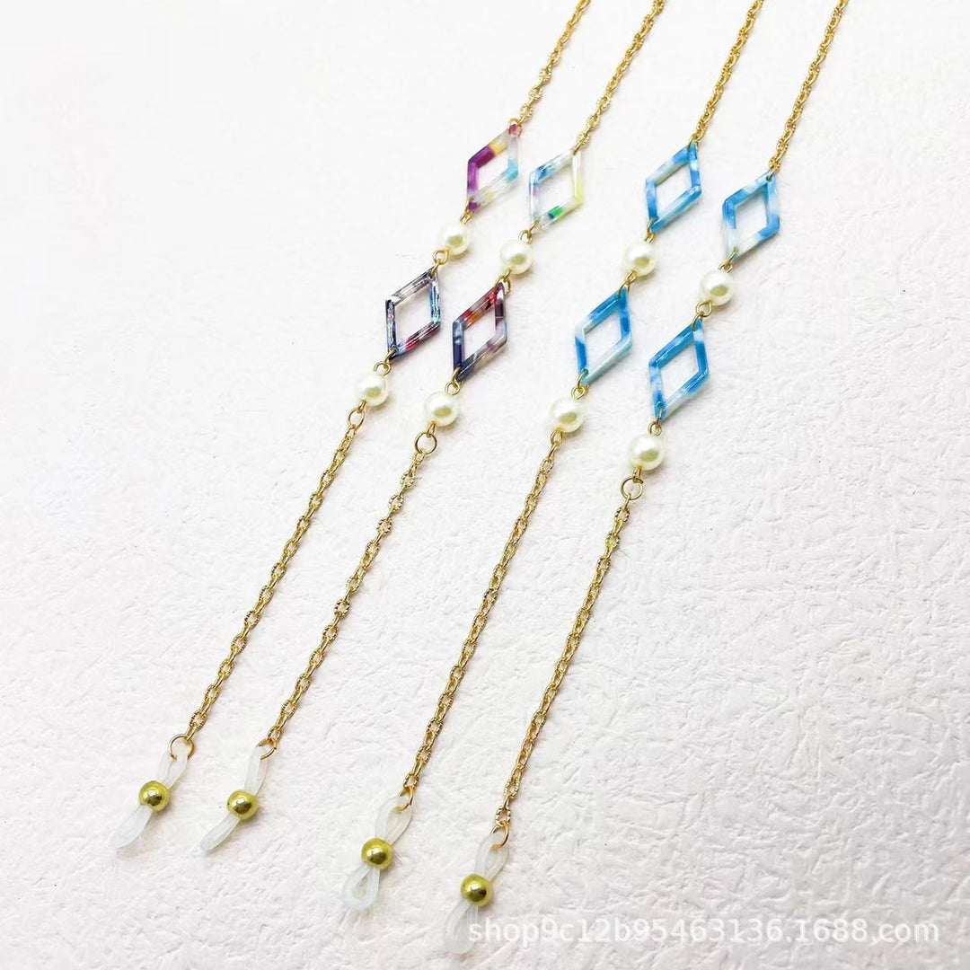 Elegant Geometric Necklace Kalsten