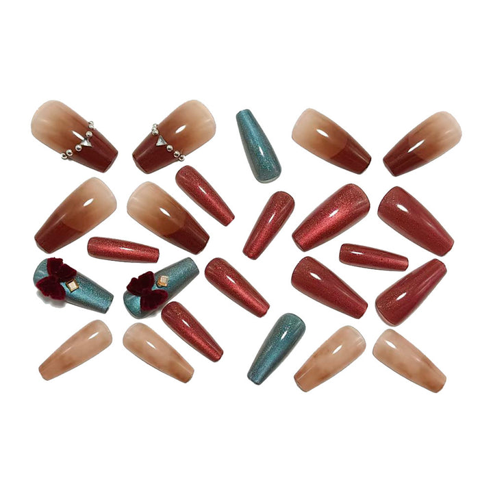 Artificial nails in elegant glamour design Kalsten