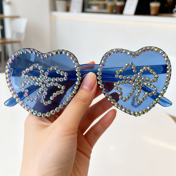 Glamorous Heart-Shaped Rhinestone Sunglasses Kalsten