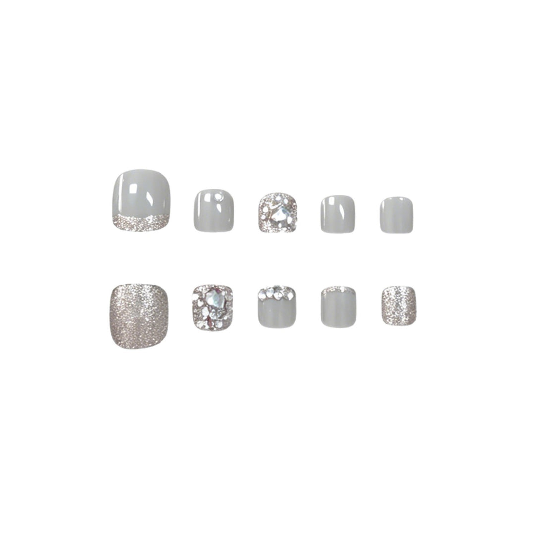 Glittery Elegance Toenail Art Kalsten