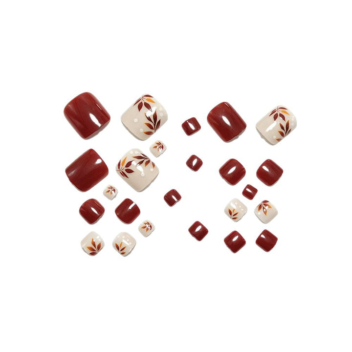 Nail art with elegant leaf designs Kalsten