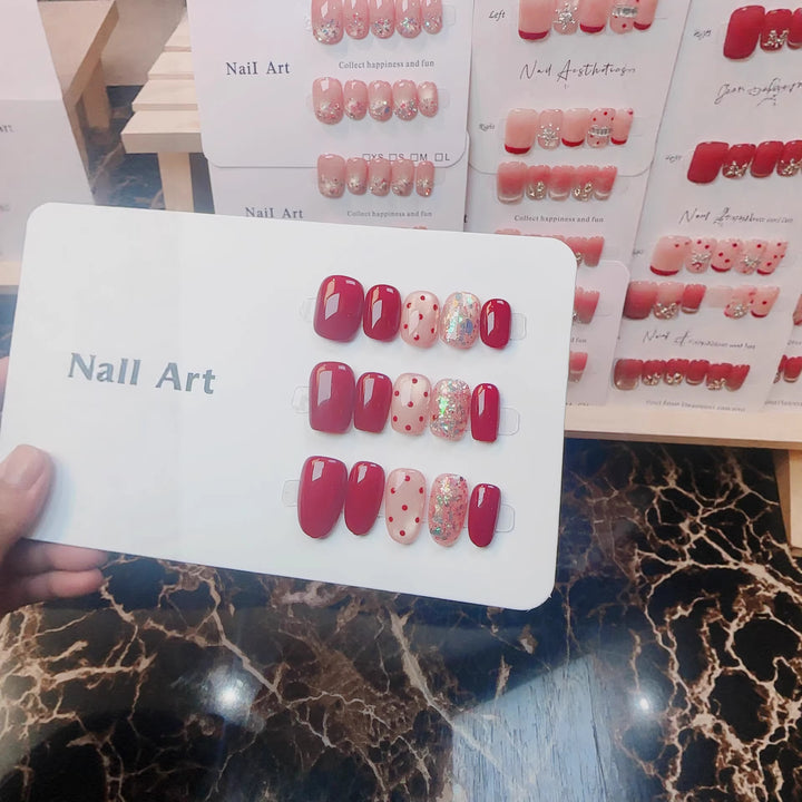 Premium Decorative Nail Art Set Kalsten