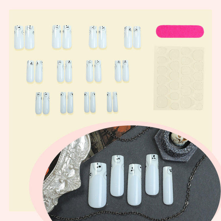Ghost-Themed Press-On Nail Art Kalsten