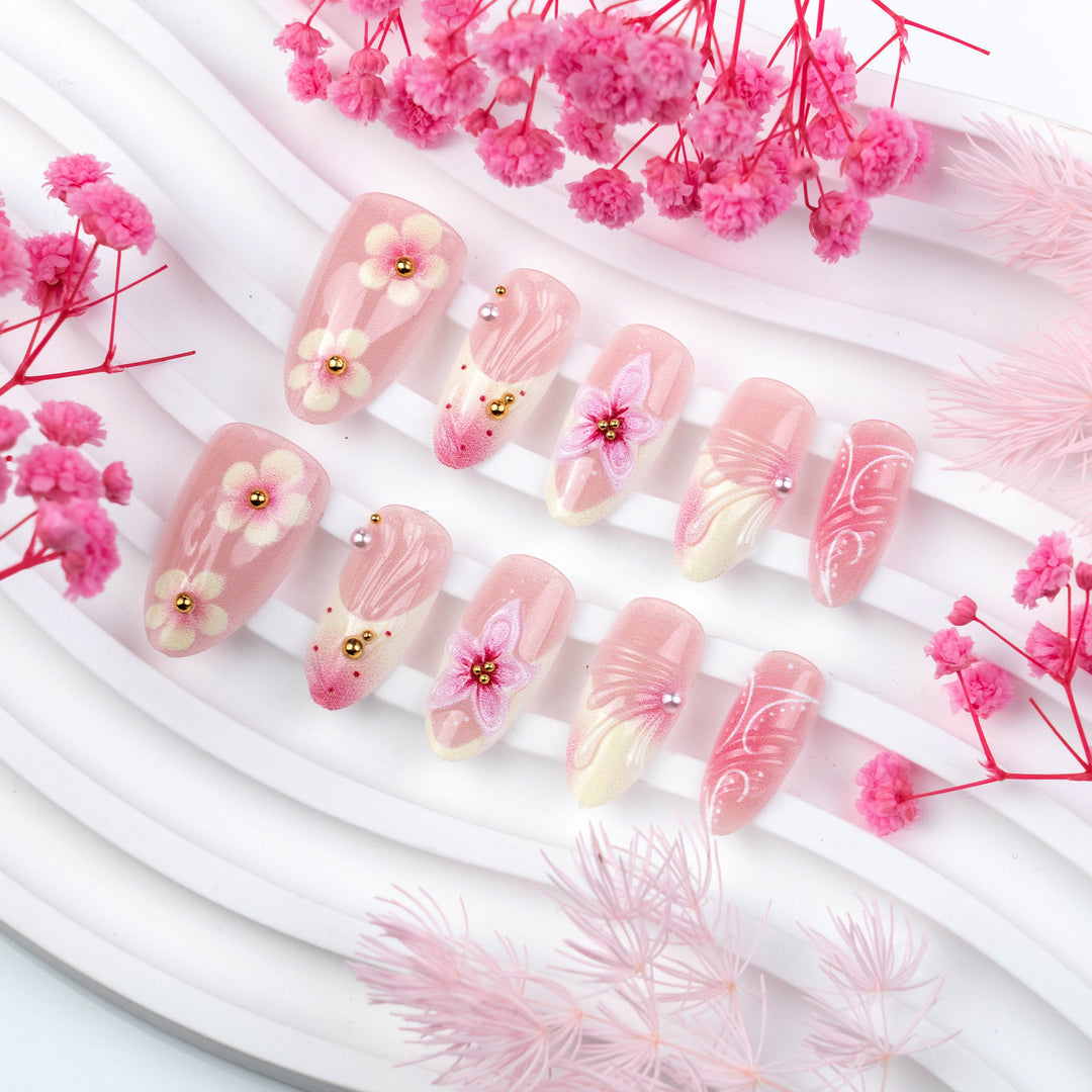 Exquisite Floral Press-On Nail Art Kalsten