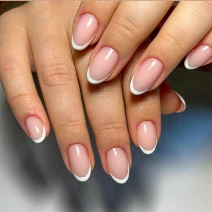 Festive Seasonal Nail Art Enhancements