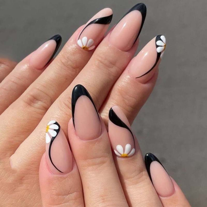 Elegant Floral Accent Art Press-On Nails