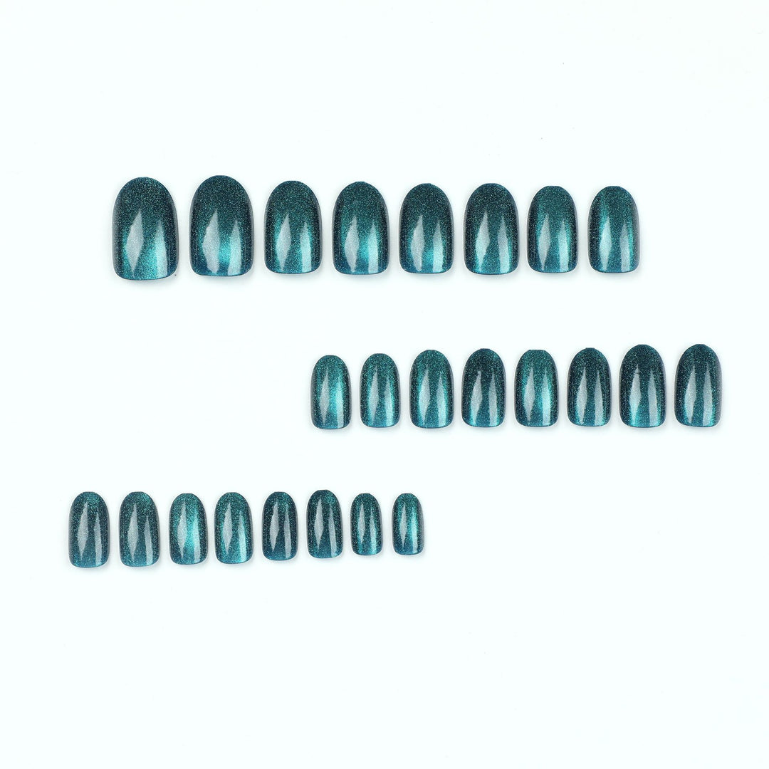 Artful Gel Nails with Shimmering Gradient Kalsten