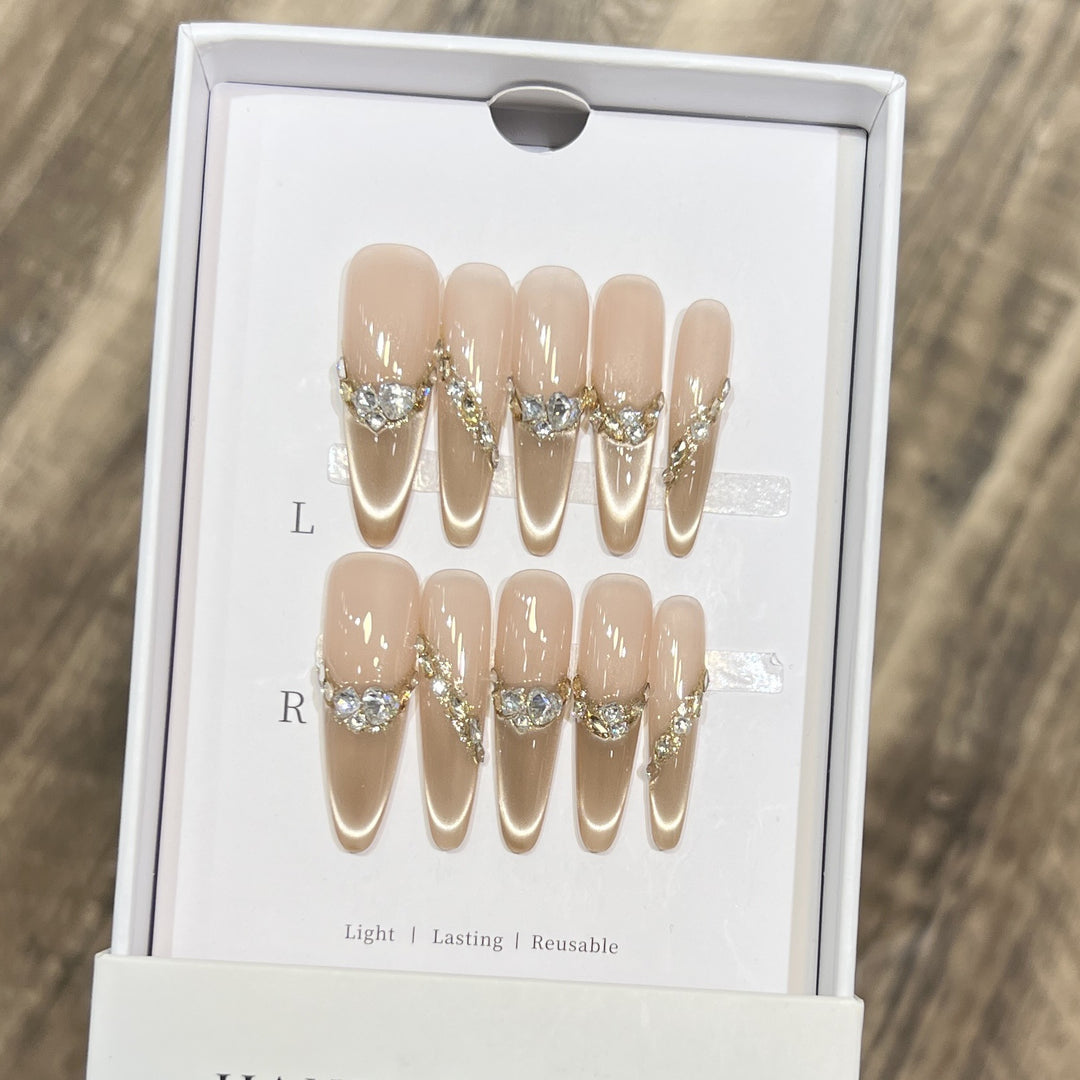 Elegant Stiletto Press-On Nail Set with Rhinestone Design Kalsten