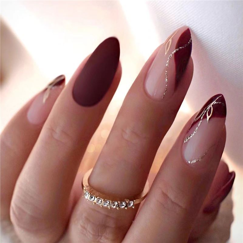 Decorative Stiletto Press-On Nail Art with Floral Accents Kalsten