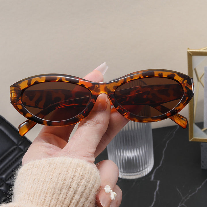 Women's fashionable Cat-Eye sunglasses with UV protection Kalsten