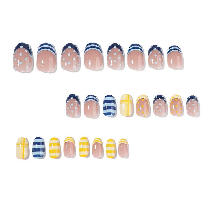 Creative Nail Art in Elegant Pattern Kalsten