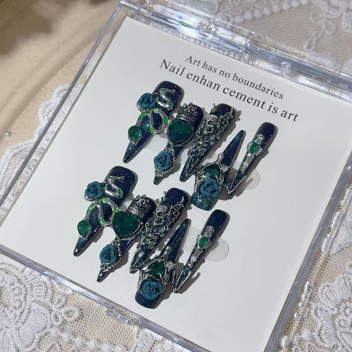 Gothic-Themed Press-On Nail Art Set