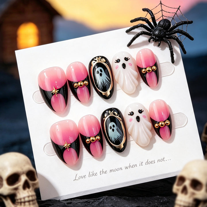 Halloween-Themed Ghostly Press-On Nail Set