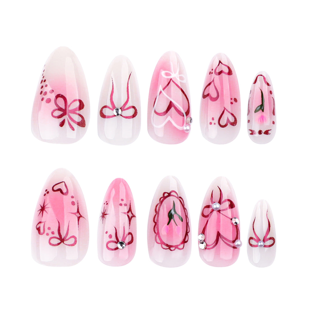 Artful Nail Art with Romantic Heart Design Kalsten