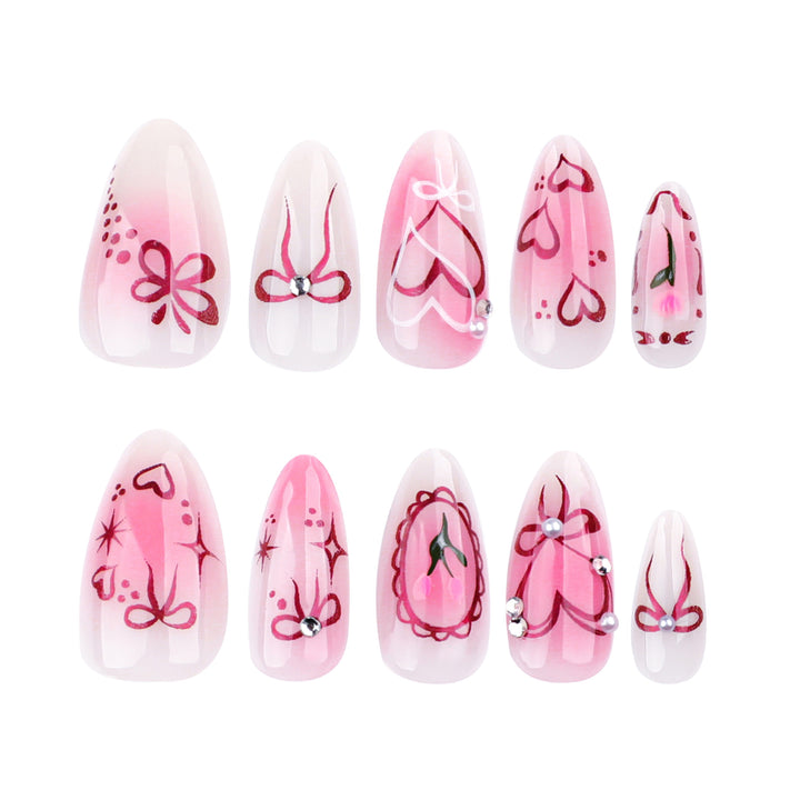 Artful Nail Art with Romantic Heart Design Kalsten