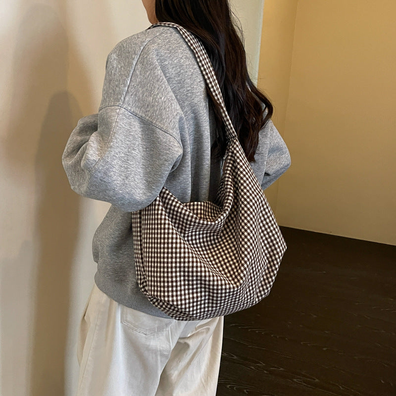 Checkered Pattern Shoulder