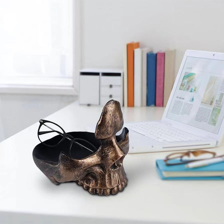 Skull-Shaped Eyewear Holder Kalsten